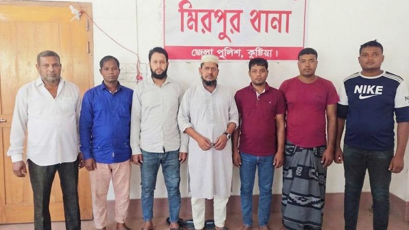 কৃষকলীগ নেতাকে ছাড়াতে গিয়ে বিএনপি-জামায়াতের ৮ জন আটক